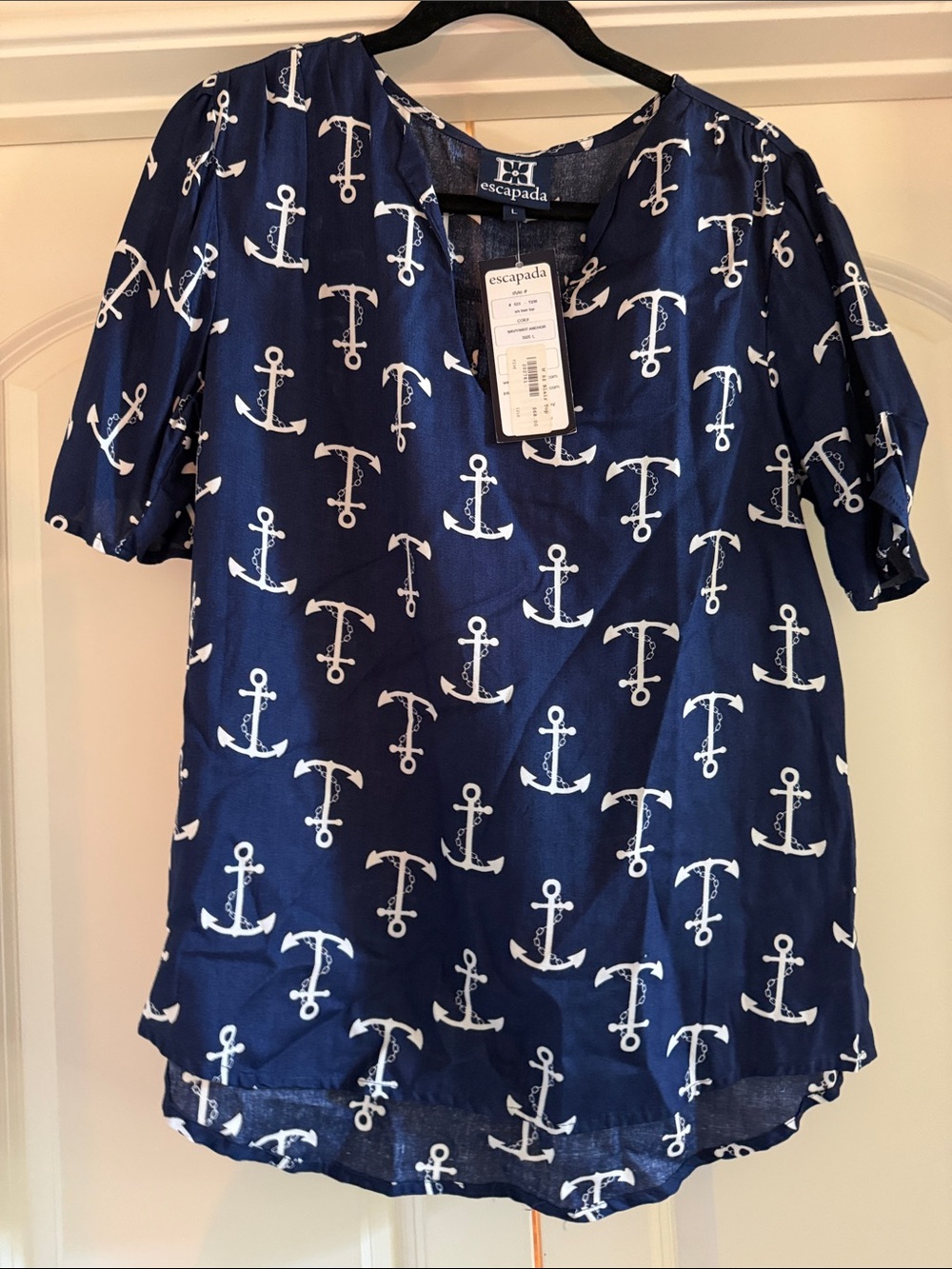 escapada Navy and White Anchor Print Top